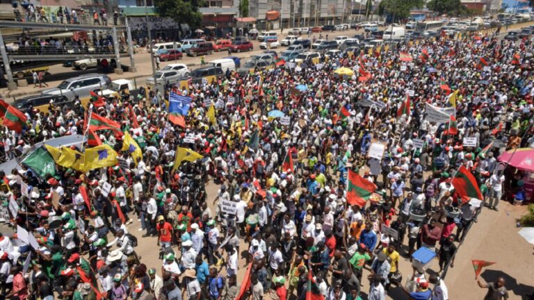 Angola : la hausse du carburant déclenche une vague d’arrestations