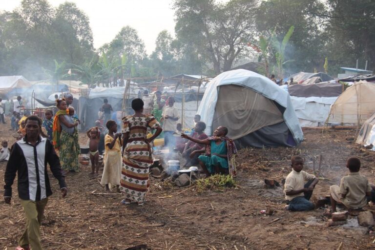 Crise humanitaire en vue : l’ONU manque de fonds pour les réfugiés en Ouganda